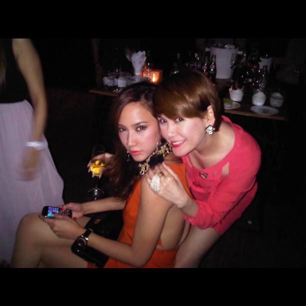 '' ใครจะทำไม ''