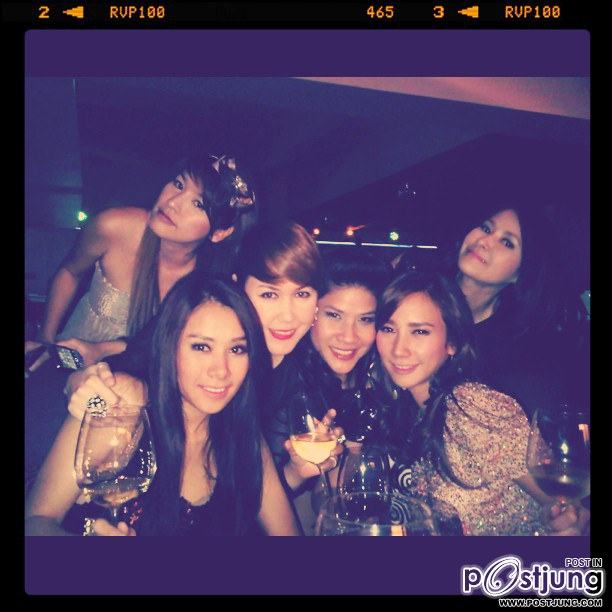 '' ใครจะทำไม ''