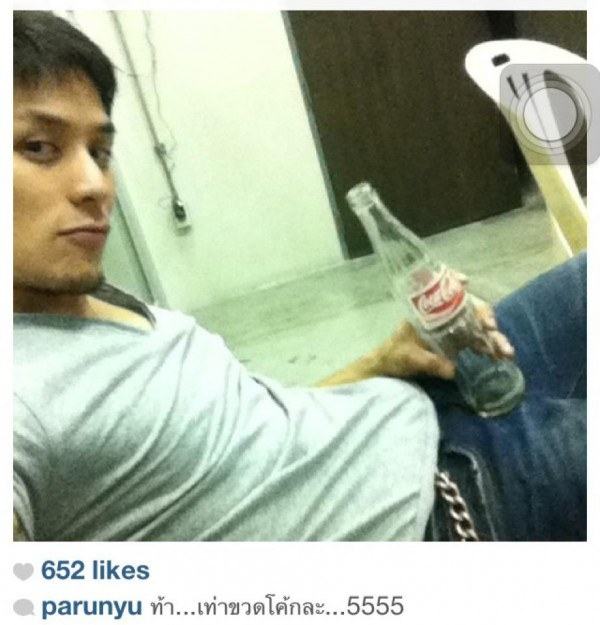 ภาพ "แทค ภรัณยู" สุดจะบรรยาย คุยโอ่ "เท่าขวดโค้ก"