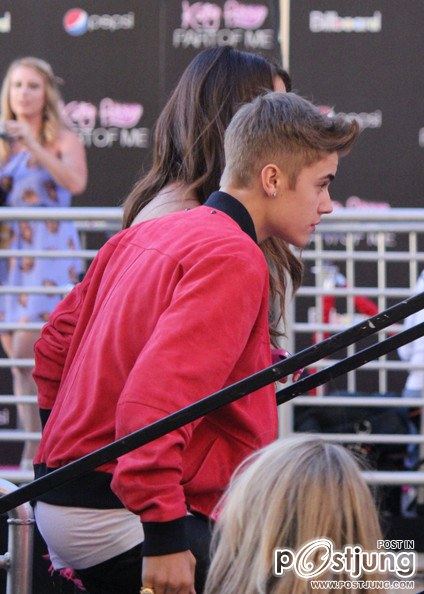 justin bieber Leave Katy Perry's Premiere