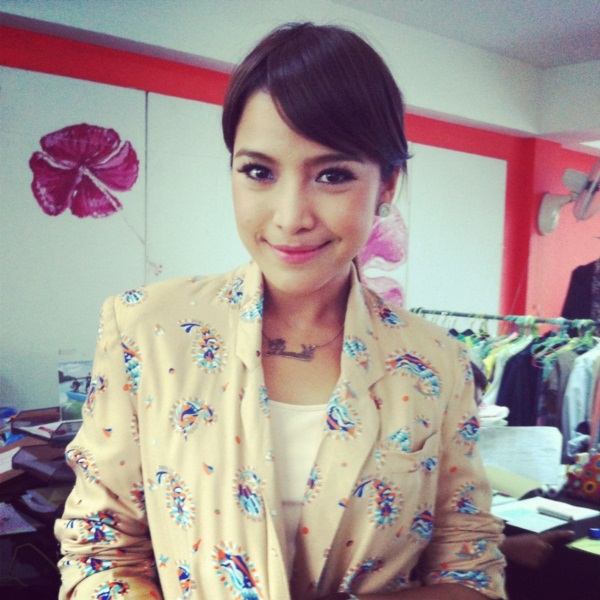 นักแสดง จากละคร คุณสามี (กำมะลอ) ที่รัก