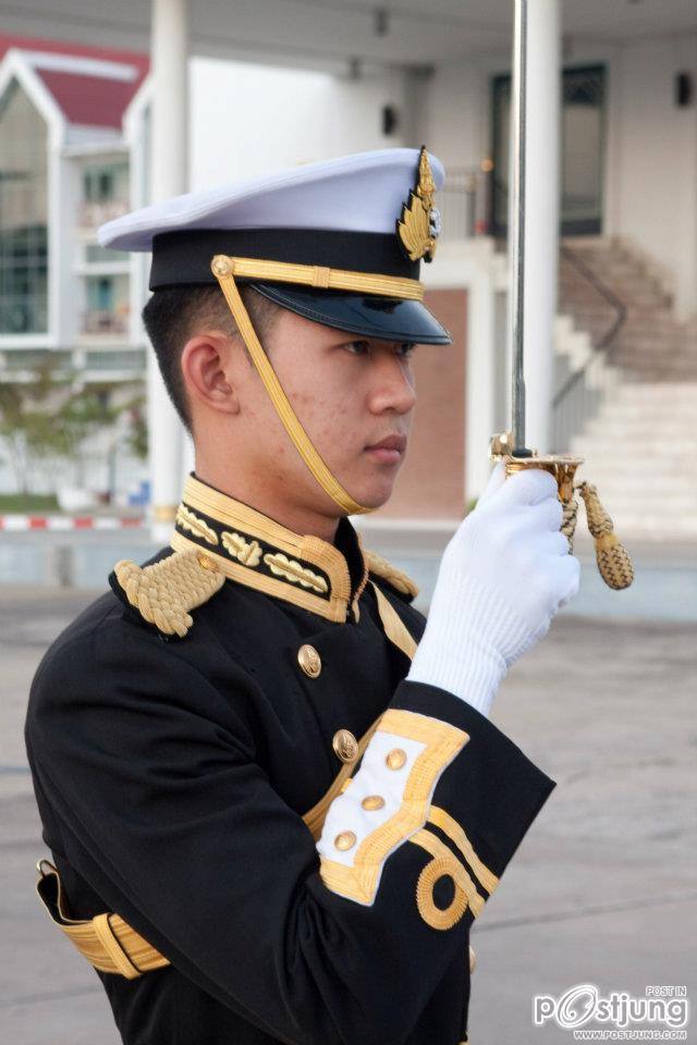 MH.2012 เชียร์หมวด โรจน์