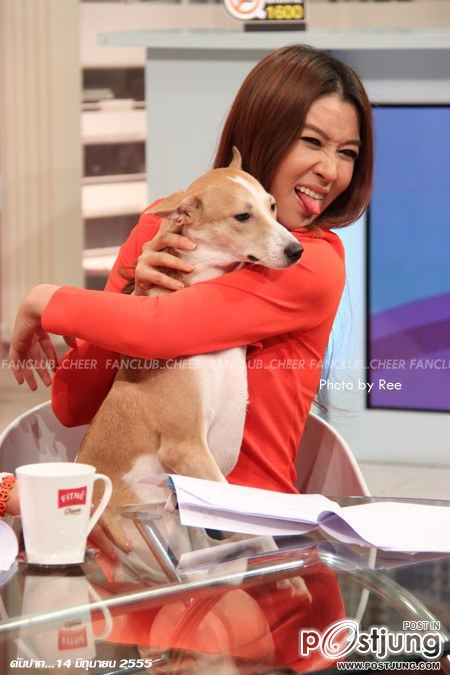 cheer...น่ารัก อ่ะ ^^