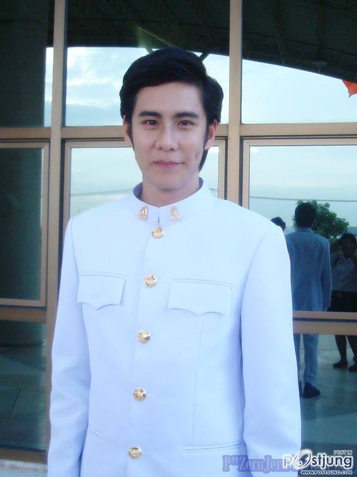 "เจิ้น-พสธร ทรงถาวรทวี