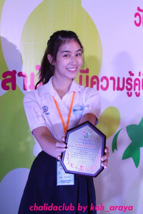 ดาราไม่แต่งหน้าใสๆ :)