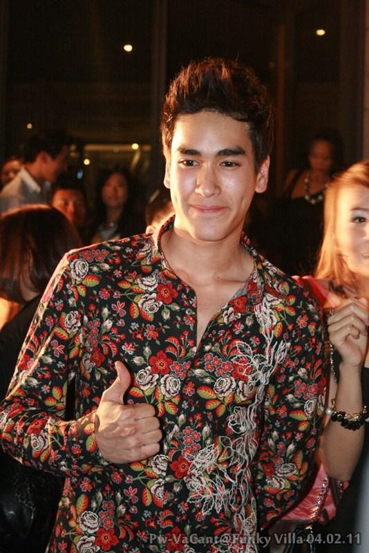 ดาราไม่แต่งหน้าใสๆ :)