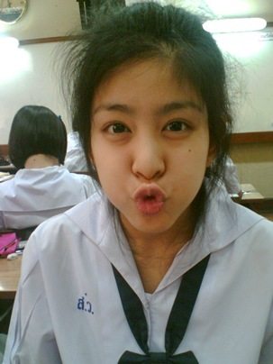 ดาราไม่แต่งหน้าใสๆ :)