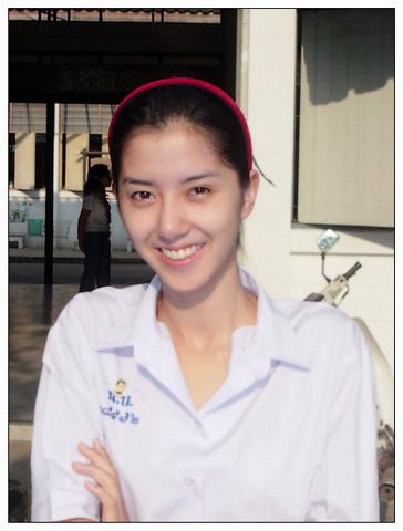 ดาราไม่แต่งหน้าใสๆ :)