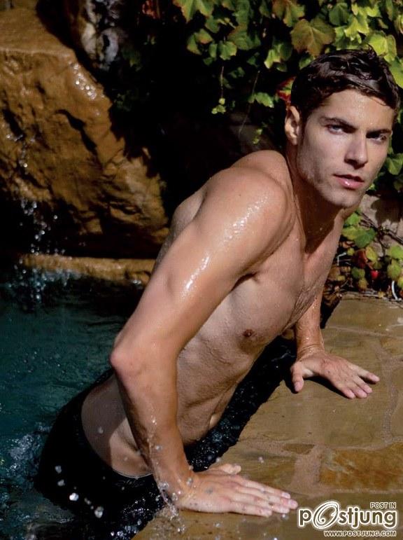 พระเอกน่ากลืนกิน