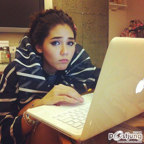 รวมความน่ารักของ ชมพู่ อารยา