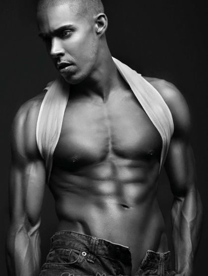 Murray Grondin for Revista Junior