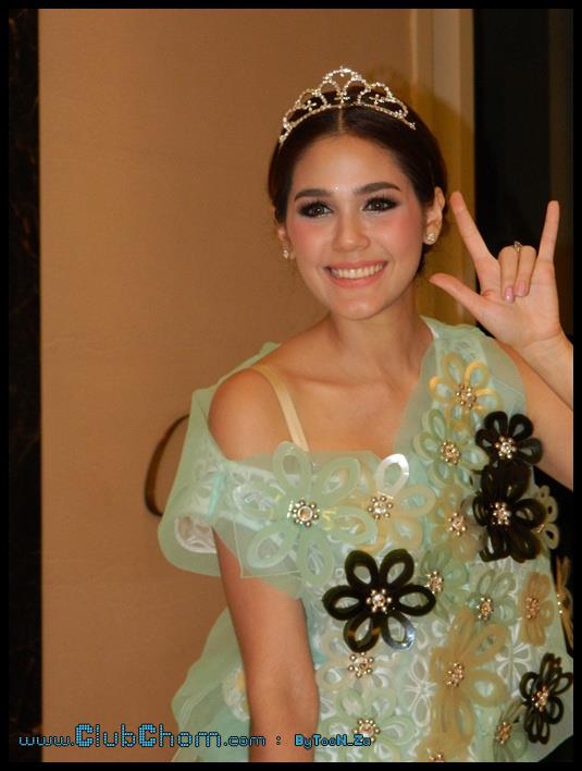 ชมพู่ อารยา ใน 06/07/12 Grand Opening Louis Vuitton @ Siam paragon www.ClubChom.com