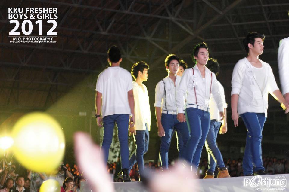 ดาว-เดือน ม.ขอนแก่น 55 (KKU freshy boy and girl 2012)