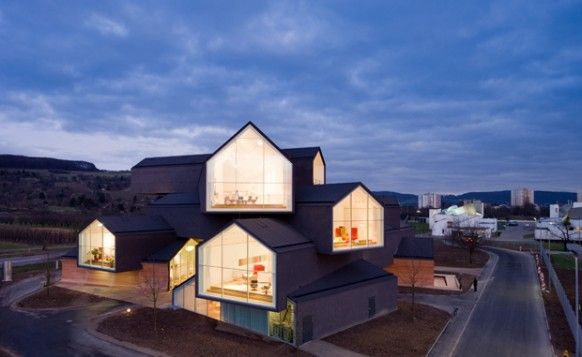 VitraHaus: A Building With Many Views