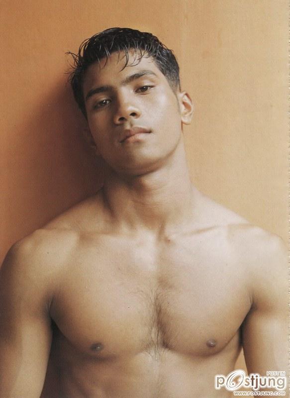 ใช่ลูกน้องเสือปลอด..ปิ่นอนงค์ป่าวอ่ะ