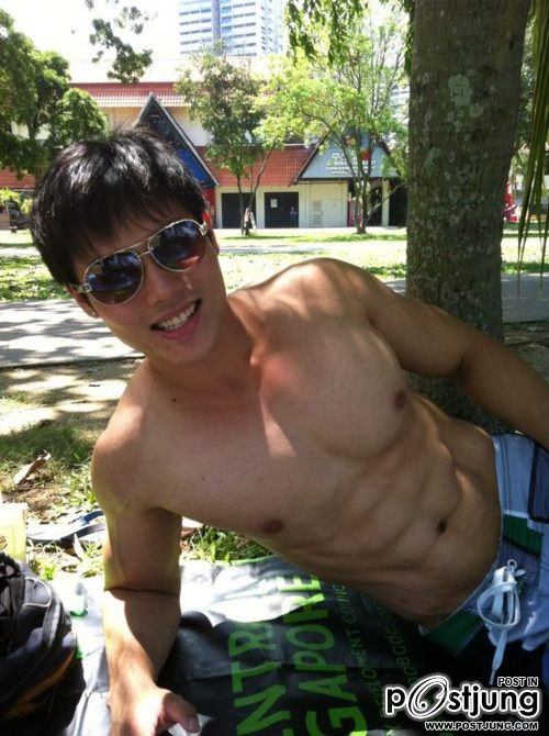 หุ่นหล่อกว่าหน้า