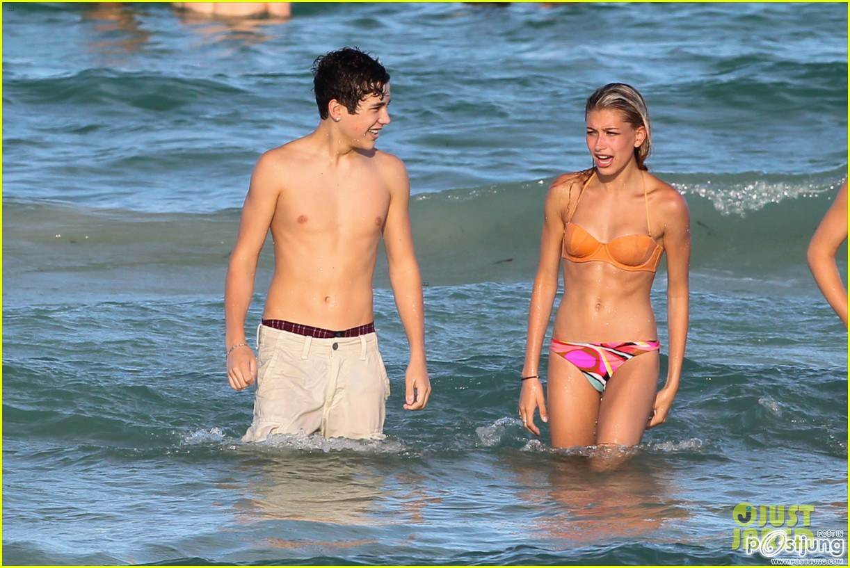 Austin Mahone: Shirtless Beach Time with Hailey Baldwin