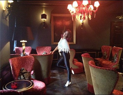 แฟชั่น Disco Pant กางเกงฟิตตึงเปรี๊ยะ สำหรับสาวหุ่นเซี๊ยะ