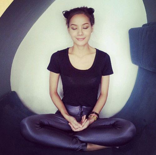 แฟชั่น Disco Pant กางเกงฟิตตึงเปรี๊ยะ สำหรับสาวหุ่นเซี๊ยะ