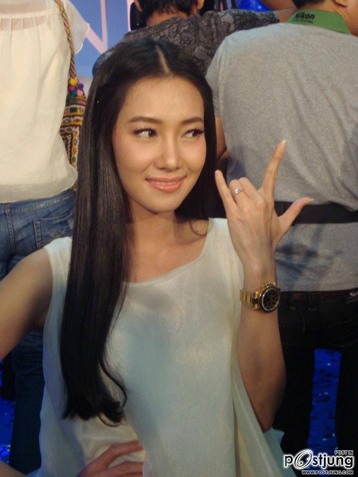 เลิฟๆๆๆทุกคนค่ะ