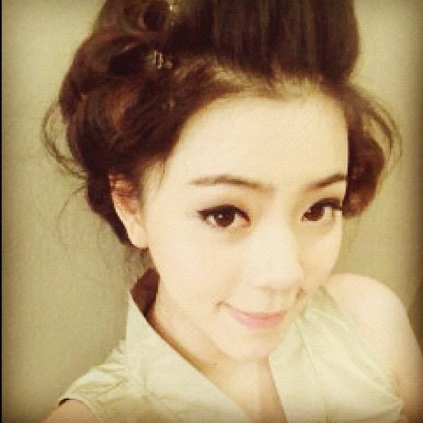 นิวเคลีย หรรษา Instagram