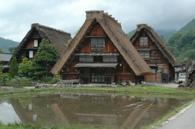 หมู่บ้านชิราคาวาโกะ