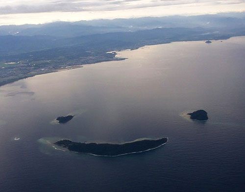 เกาะรูปหน้ายิ้ม ประเทศมาเลเซีย