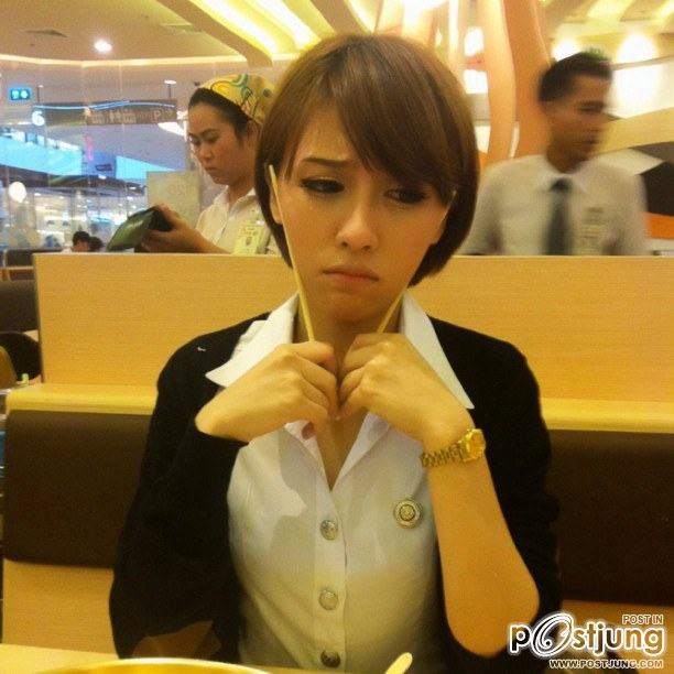 แอปเปิ้ลไฮโซลาวร้องไห้ลงIG..รับทะเลาะฟลุ๊คเพราะหึง"พิ้งกี้"