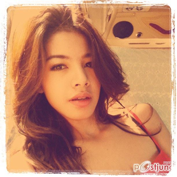 แคทน่ารักที่สุดค่ะ :)