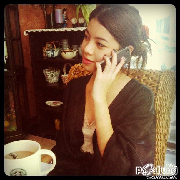 แคทน่ารักที่สุดค่ะ :)