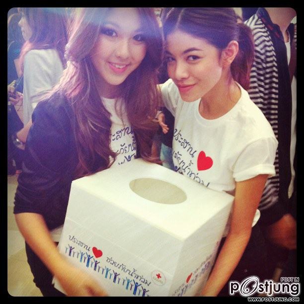 แคทน่ารักที่สุดค่ะ :)