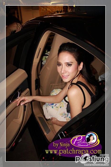 สวยเริ่ดดุจนางพญา @&ldquo;AIS World of Champion&rdquo;!!