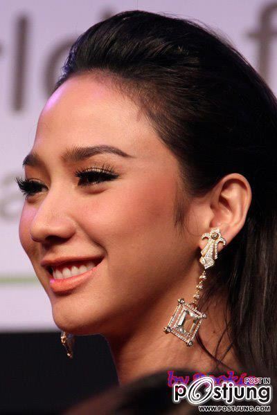 สวยเริ่ดดุจนางพญา @&ldquo;AIS World of Champion&rdquo;!!