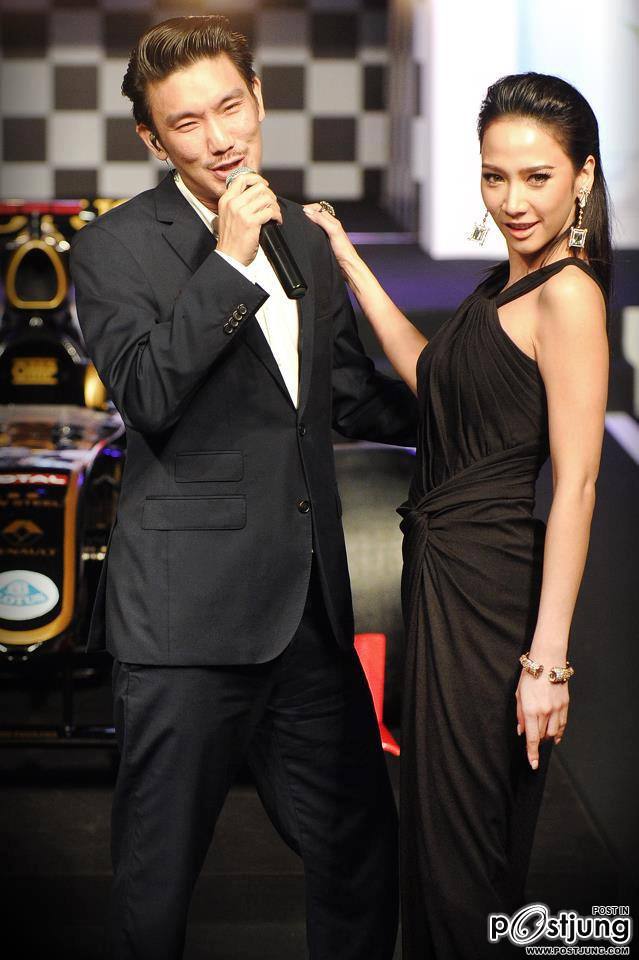 สวยเริ่ดดุจนางพญา @&ldquo;AIS World of Champion&rdquo;!!