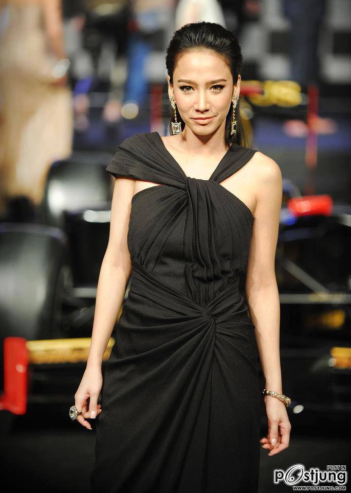 สวยเริ่ดดุจนางพญา @&ldquo;AIS World of Champion&rdquo;!!