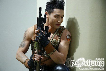 徐剑 หน้าแอบเหมือนjustin Agustin