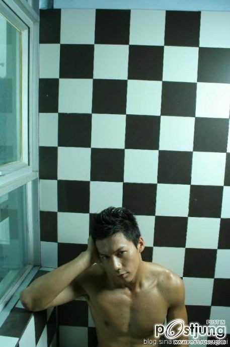 徐剑 หน้าแอบเหมือนjustin Agustin