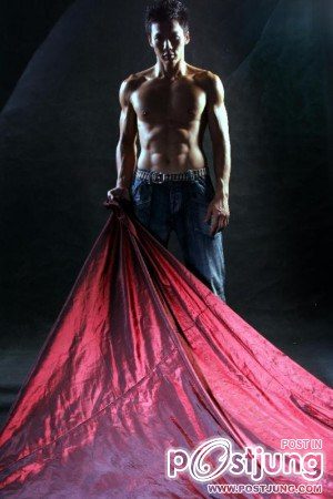 徐剑 หน้าแอบเหมือนjustin Agustin