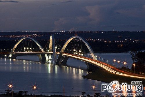 สะพานสัญลักษณ์แห่งบราซิเลีย