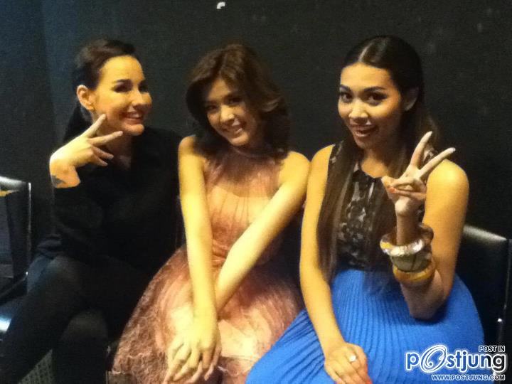 สามคนนี้น่ารักจิงๆ