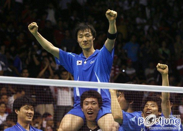 LEE Hyun Il (เกาหลีใต้) อันดับชายเดี่ยว 10