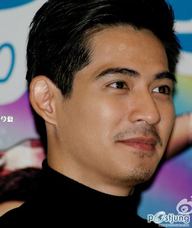 รอยยิ้มน่ารักจิงๆ