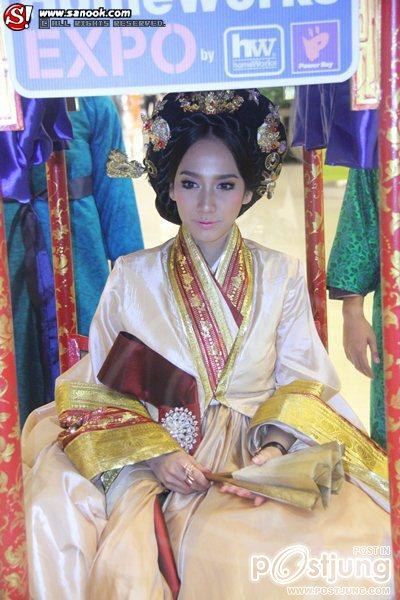 สวยเลอเลิศ @ HomeWorks Expo 2012 !!!