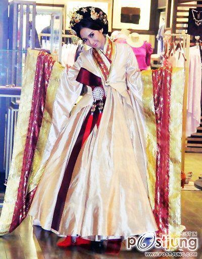 สวยเลอเลิศ @ HomeWorks Expo 2012 !!!