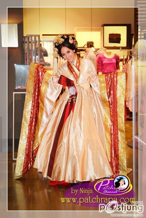 สวยอลังการ @ HomeWorks Expo 2012  !!