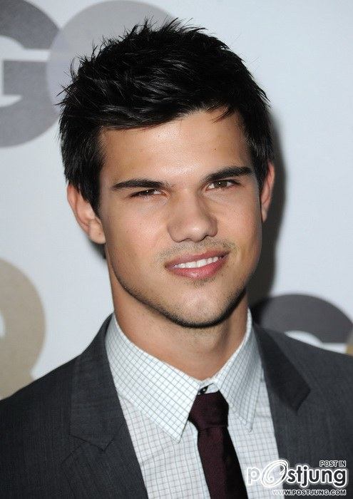 Taylor.ยิ่งโตยิ่งหล่อเข้ม