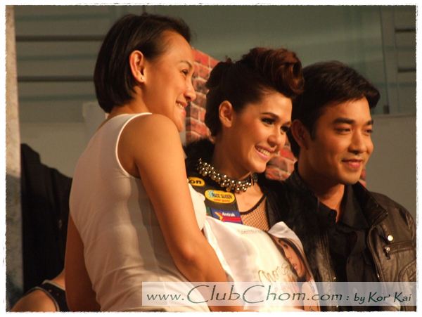 ชมพู่ อารยา ในงาน Motor Bike 2012 @ Laemtong Rayong