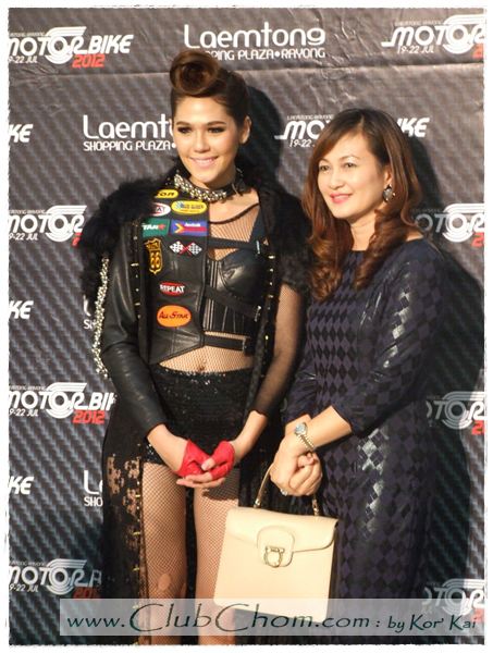 ชมพู่ อารยา ในงาน Motor Bike 2012 @ Laemtong Rayong