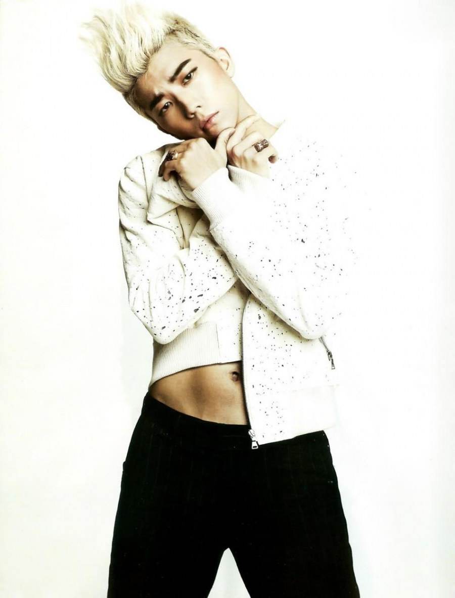 Wooyoung @ Elle Korea August 2012