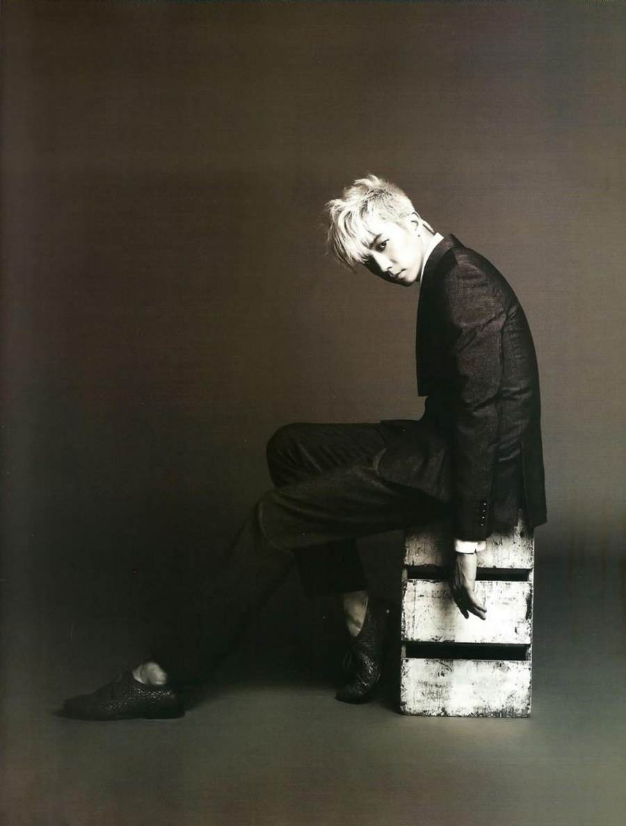 Wooyoung @ Elle Korea August 2012